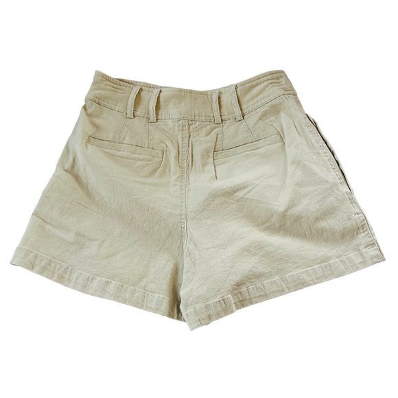 Wishlist Apparel Women’s Pleated Front Beige Shorts Size Sm - Picture 2 of 11